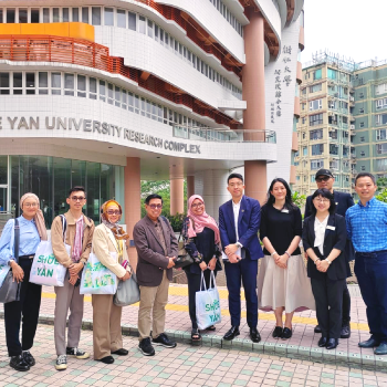 Representatives of the Indonesian Consulate General visited SYU to learn more about programmes and cultural exchange.